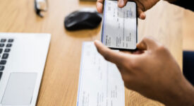 8 Reasons Why Employees Prefer Printed Checks Over Direct Deposits